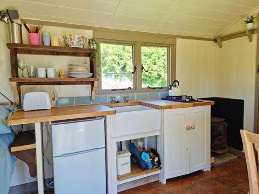 Pen Bryn Shepherd Hut Хей-он-Уай Экстерьер фото